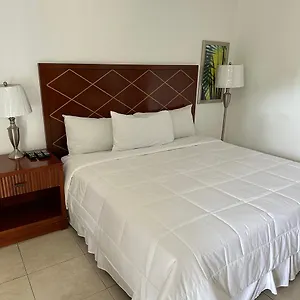 https://sun-fun-resort-nassau.comcaribbean.com