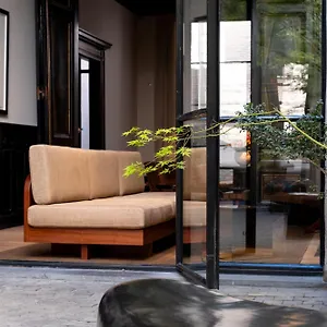 Hotel Julien, Antwerp